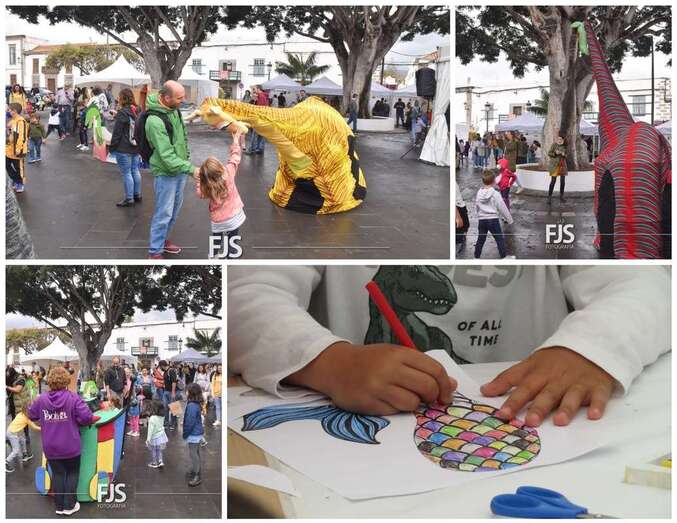 Actividades para los más pequeños en la plaza de San Juan con motivo de la Feria del Libro/Francisco Javier Santana.